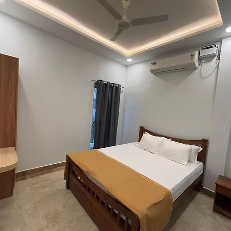Srirangam Nandavanam Service Apartments Tiruchirappalli Exterior photo