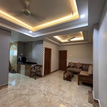 Srirangam Nandavanam Service Apartments Tiruchirappalli Exterior photo