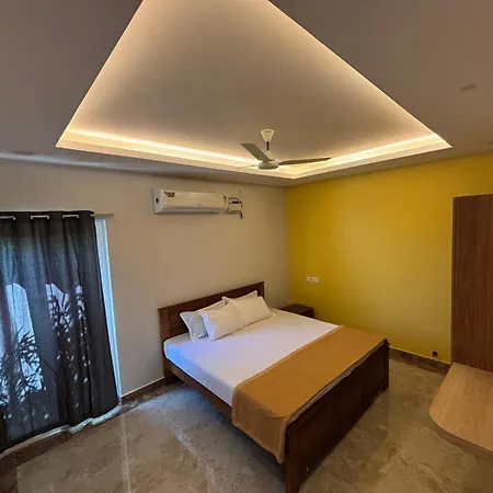 Srirangam Nandavanam Service Apartments Tiruchirappalli Exterior photo