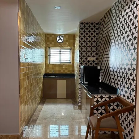 Srirangam Nandavanam Service Apartments Tiruchirappalli Exterior photo