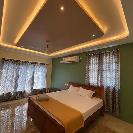 Srirangam Nandavanam Service Apartments Tiruchirappalli Exterior photo