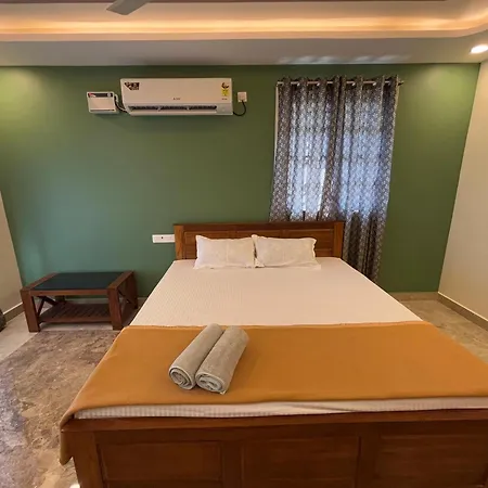 Srirangam Nandavanam Service Apartments Tiruchirappalli Exterior photo