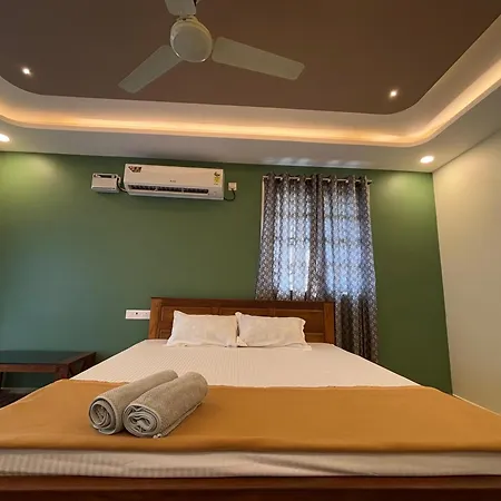 Srirangam Nandavanam Service Apartments Tiruchirappalli Exterior photo