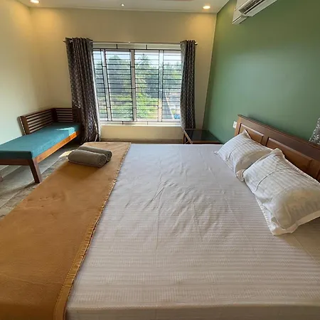 Srirangam Nandavanam Service Apartments Tiruchirappalli Exterior photo