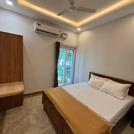 Srirangam Nandavanam Service Apartments Tiruchirappalli Exterior photo