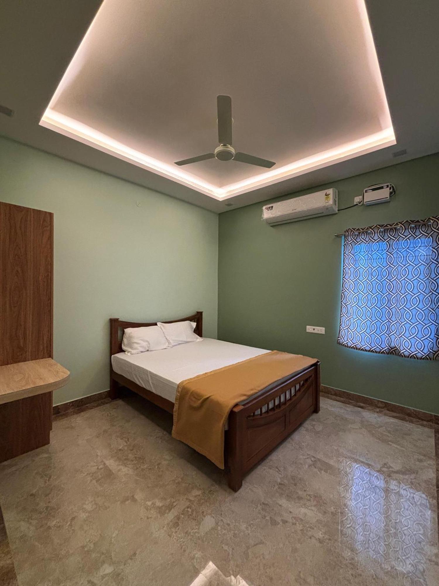 Srirangam Nandavanam Service Apartment