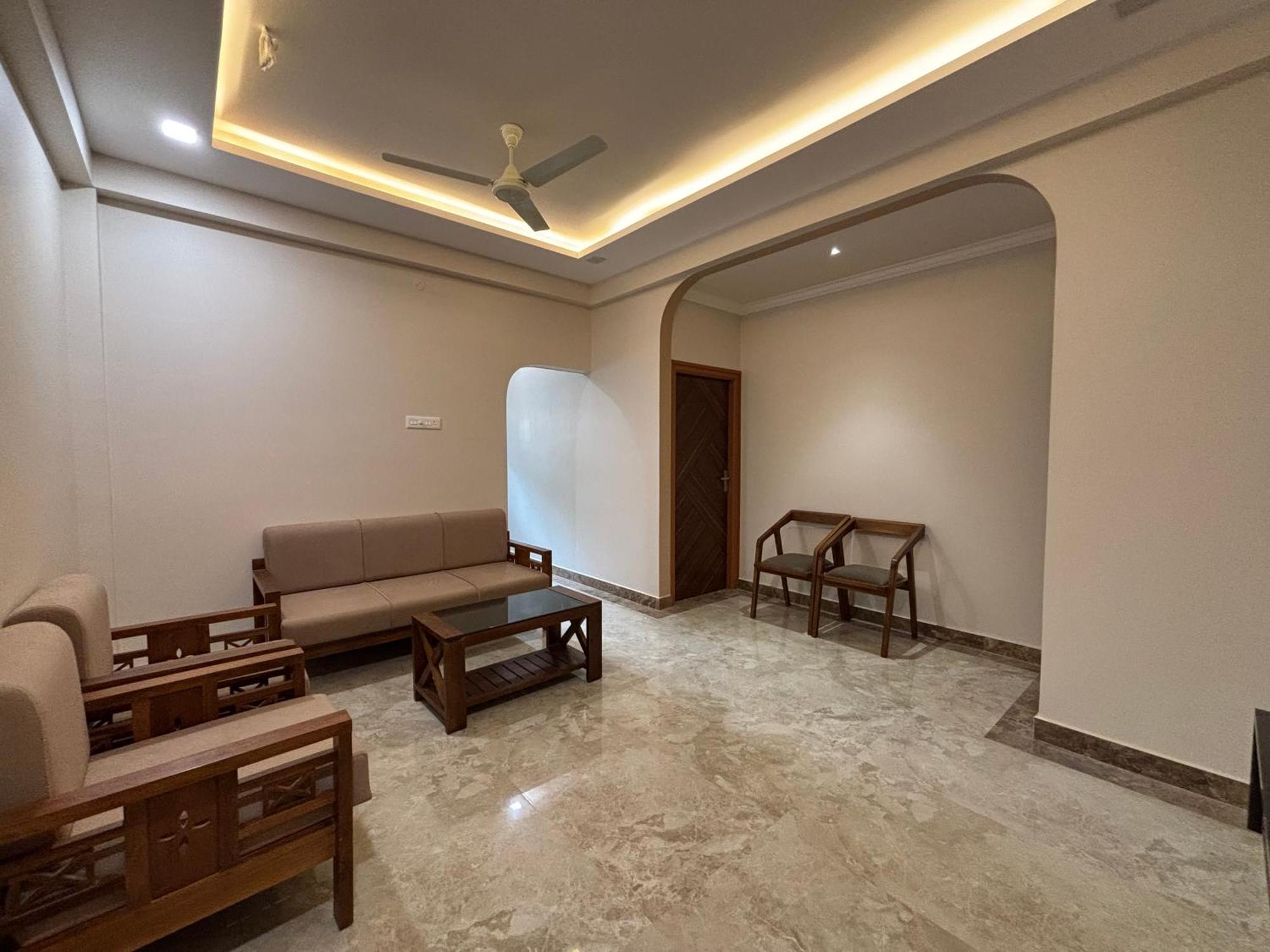 Apartment Srirangam Nandavanam Service *